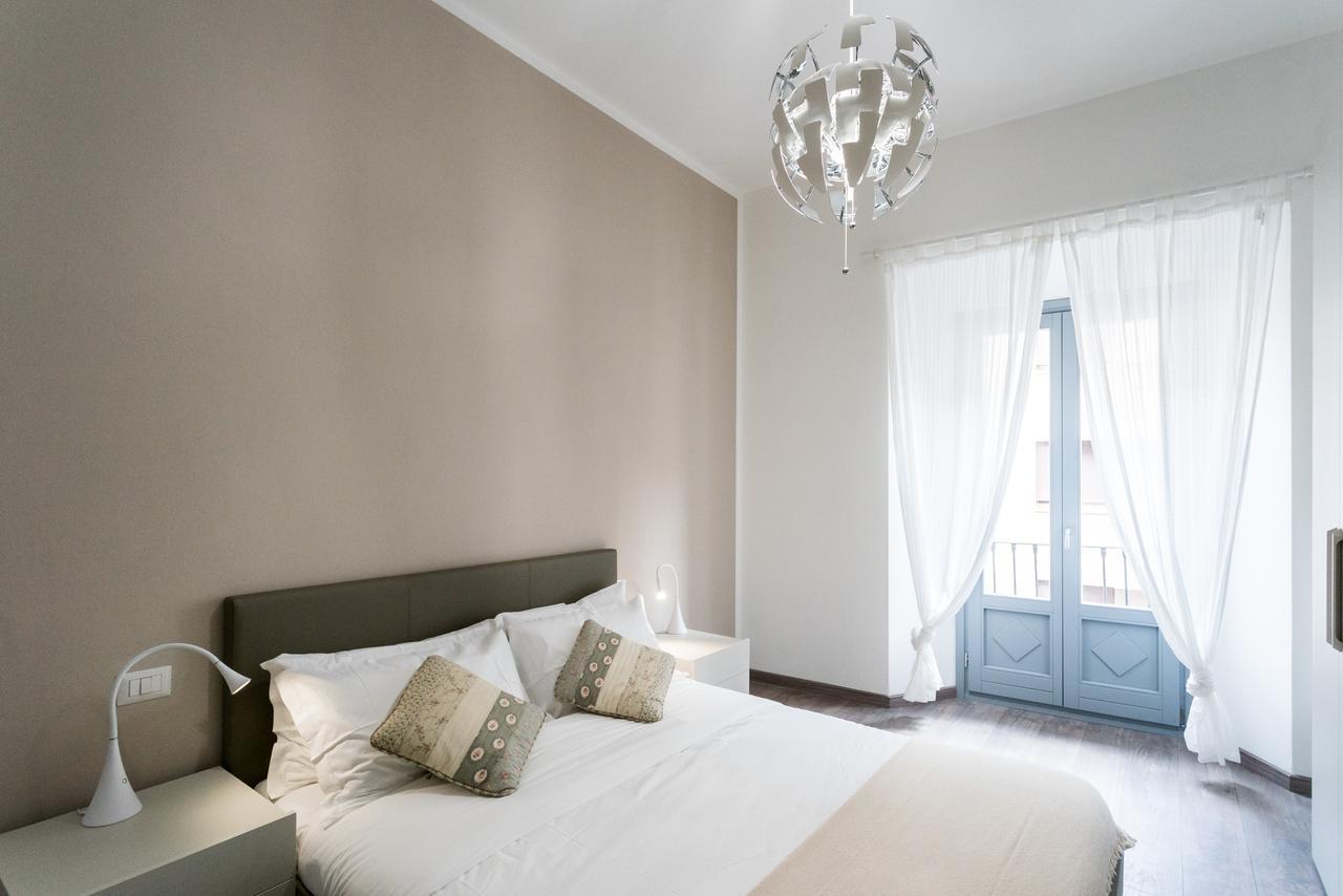 Central & Modern Apartment By Rent All Côme Esterno foto